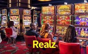 Realz Domina la emoción de Crash en Realz